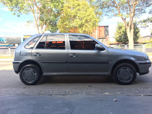 Imagem 4 de 15 de Gol 1.0 Power 8v 2003 Com Direção Hidráulica