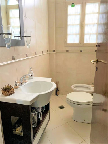 Imagen 8 de 14 de Casa 5 Amb Centrica - Lote 11,90 X 14,60 // Castelli 386