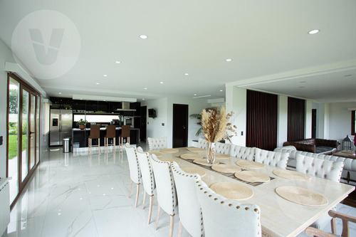 Casa En Venta - Barrio Fincas Del Alba, Canning