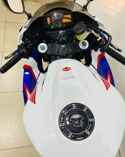 Imagem 10 de 14 de Honda Cbr 600 Rr