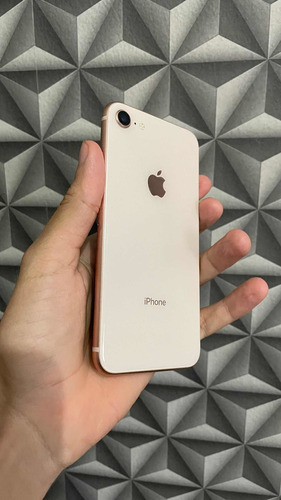 iPhone 8 64gb Gold