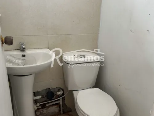 Local En Arriendo En Mayoritaria. Cod A775889