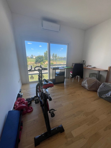 Imagen 29 de 30 de Casa En Venta En El Golf, Nordelta, G.b.a. Zona Norte