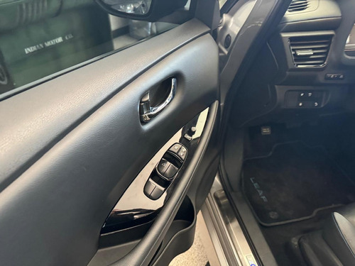 Nissan Leaf Exclusive
