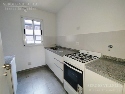 Imagen 8 de 16 de Sarmiento 1000 - Departamento De Dos Dormitorios En Venta - Rosario