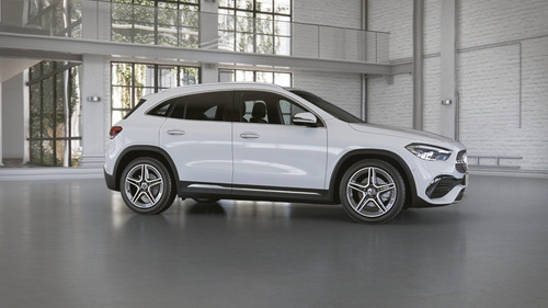 Mercedes Benz Gla 250 4matic Amg Line