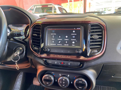 Fiat Toro 1.8 16v Evo Flex Freedom At6