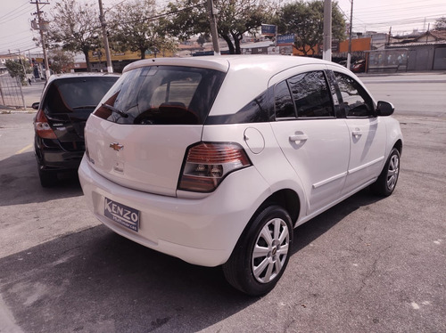 Imagem 4 de 15 de Chevrolet Agile 1.4 Lt Flex 2011 Completo - Branco
