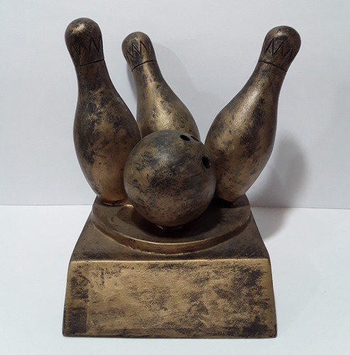 Figura Ó Trofeo De Bowling En Poliresina