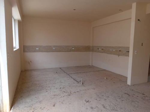 Imagen 4 de 14 de Townhouse En Villas Pie Monte En Obra Gris Mañongo