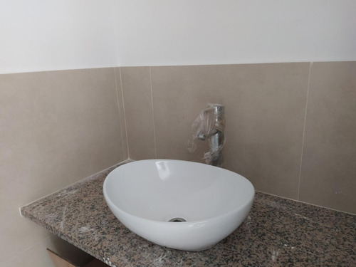 Imagen 11 de 24 de Departamento 4° Piso Al Frente 2 Ambientes - San Fernando -