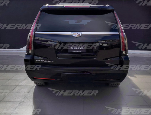 Cadillac Escalade 6.2 Plinum 4x4 At