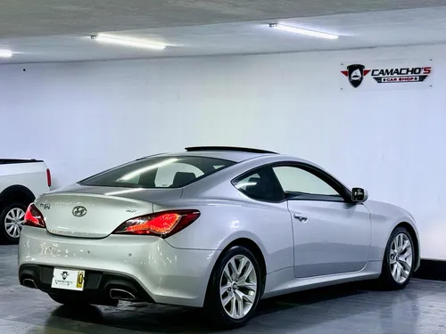 Hyundai Genesis 2.0 TURBO COUPE MECANICO (FINANCIAMIENTO)