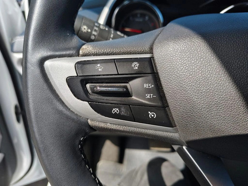 Chevrolet Tracker 1.2T PREMIER AT R