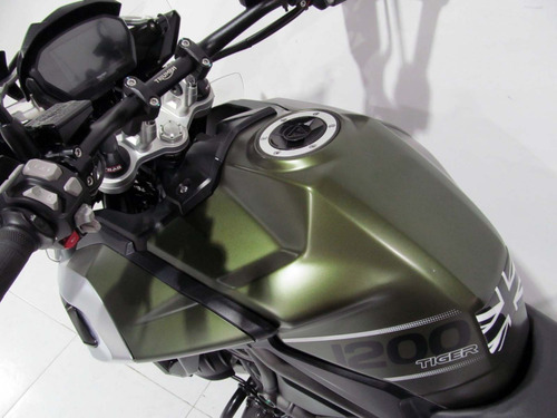 Imagem 12 de 13 de Triumph Tiger 1200 Xcx 2019 Verde