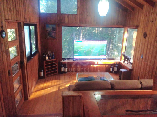 Soñada Parcela Con Casa En Venta 8.000 M2- Pucón
