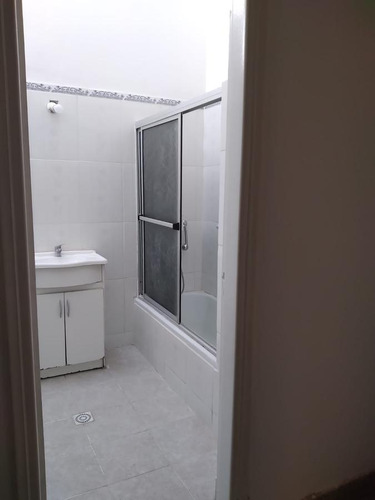 Casa En Venta 4 Dormitorios En Colon, Atencion Inversores !!!metros De Av Garzón, Buena Renta