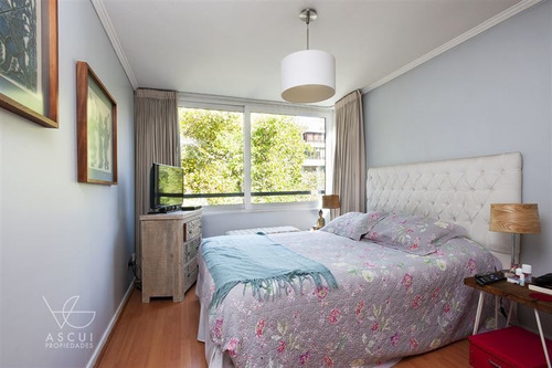 Departamento En Venta De 2 Dorm. En Providencia