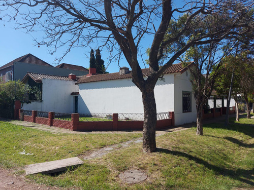 Chalet A 300 Mtrs Estacion Bella Vista Cordoba 1580