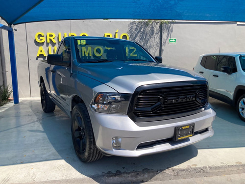 Imagen 8 de 14 de Ram 2500 2019 Hemi Sport Reg Cab 4x2 V8 6at