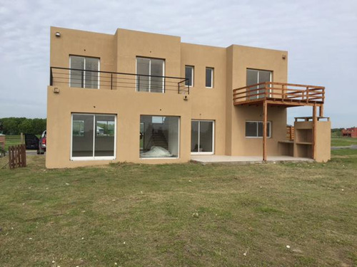 Casa En  Venta/alquiler San Matias Escobar-maschwitz