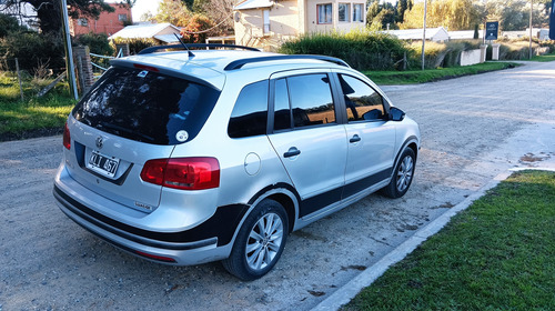 Volkswagen Suran 1.6 Trendline 11b