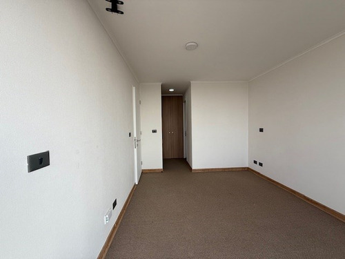 Arriendo Depto 2 Dorm, 2 Baños, Estac Y Bod. Metr San Miguel