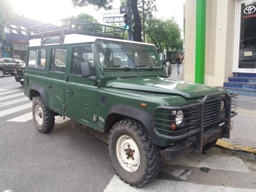 Imagen 4 de 14 de Land Rover Defender 2.5 110 5 Sw 2001