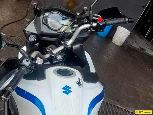 Suzuki V-strom 650xt