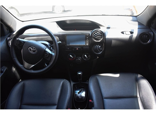 Imagem 7 de 14 de Toyota Etios 1.5 Xls Sedan 16v Flex 4p Automático