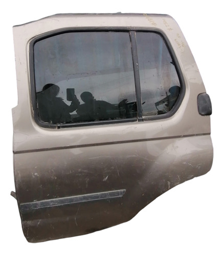 Puerta Trasera Izq Nissan Xterra 2000-2004 #1891-23