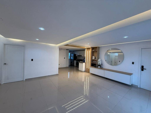 Apto En Alquiler En Punta Cana, Residencial Selene V, Linea Blanca