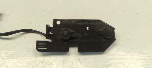 Socket Portafoco Calavera Tsuru 3 1995/2017 Tras Copiloto (Usado)