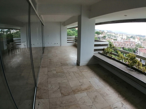 Imagen 12 de 17 de Se Alquila Apto 360m2 3h+s/5b/3p Chulavista