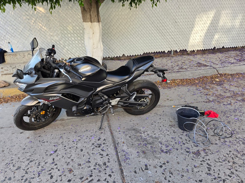 Kawasaki Ninja 650 Año 2022 En Excelentes Condiciones