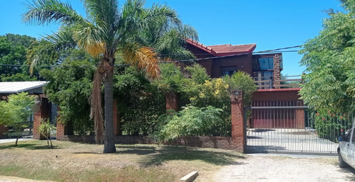 Espectacular Residencia, 4 Dorm, 4 Baños, Piscina, Barbacoa, Garage