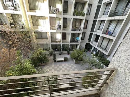 Departamento En Arriendo De 2 Dorm. En Santiago