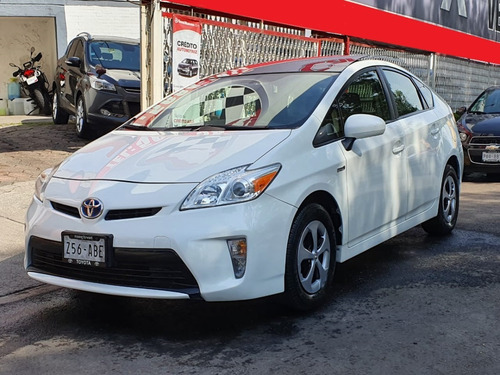 Imagen 1 de 15 de Toyota Prius 2015 Premium Qc Piel Factura De Agencia!!