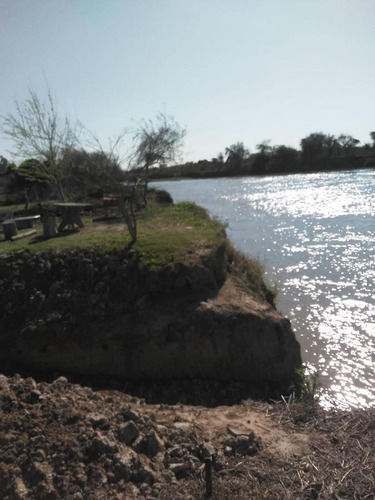 Imagen 2 de 21 de Excelente Quinta Sobre El Río Coronda