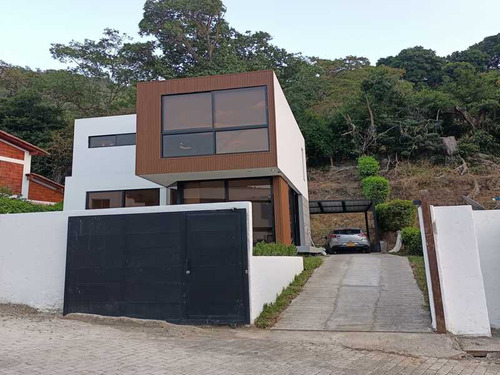 Casa En Venta Ubicada En Sopetran Sector Cabañas (30209).