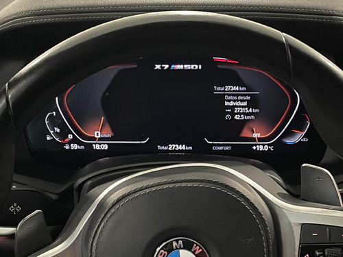 BMW X7 5p M50i V8/4.4/T Aut