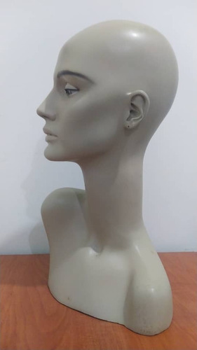 Imagen 3 de 5 de Maniquí Exhibidor Múltiple