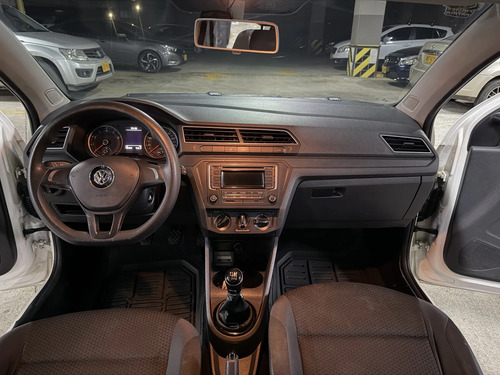 Volkswagen Voyage 1.6 Trendline