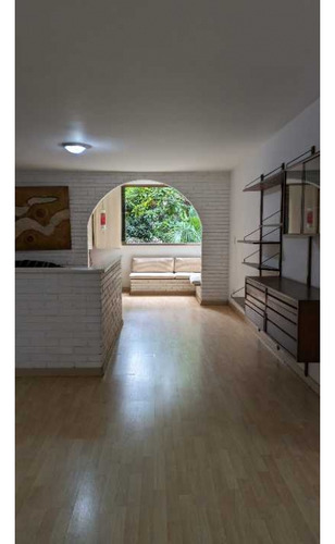 Amplio Apartamento En Venta Bien Ubicado En Santa Eduvigis