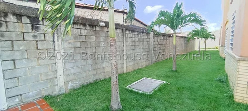 Imagen 29 de 30 de Apartamento En P/b De 3h, 2b, S/c En Venta En Cabudare, Resd. La Llovizna, Cod. 22-10621. Arnaldo López, Tlf. 04245257450, Lara, Venezuela