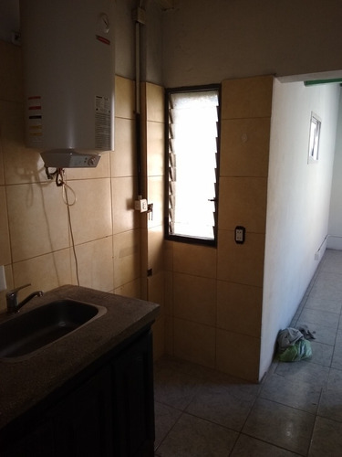 Vendo Son Dos Casas Lote Propio En Block ! Ideal Dos Familias , Financio Hasta 25 % Del Valor Del Inmueble. Tomo En Parte De Pago Auto / 4x4