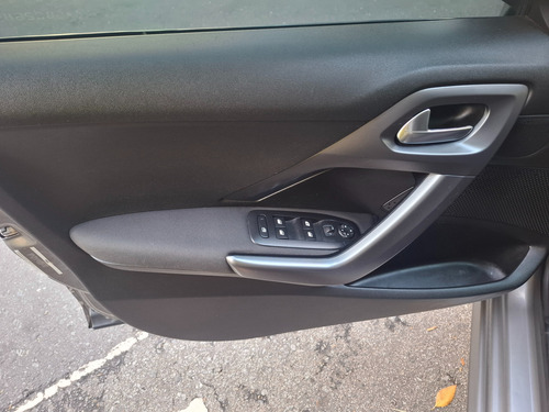 Peugeot 208 1.6 Allure Nav Tiptronic