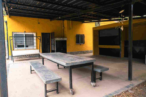 Imagen 9 de 12 de Venta Casa Quinta Con Pileta San Nicolás