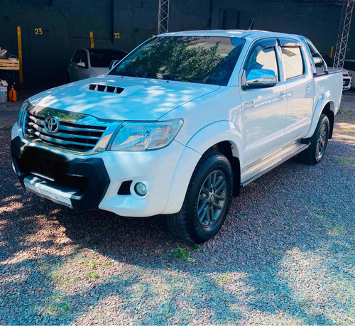 Toyota Hilux 3.0 Cd Srv Cuero 171cv 4x2 - E4 2014