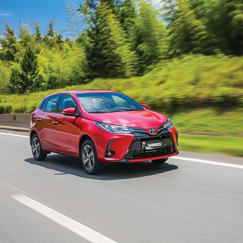 Imagen 8 de 12 de Toyota Yaris 1.5 Xls Pack 5p Cvt 2023